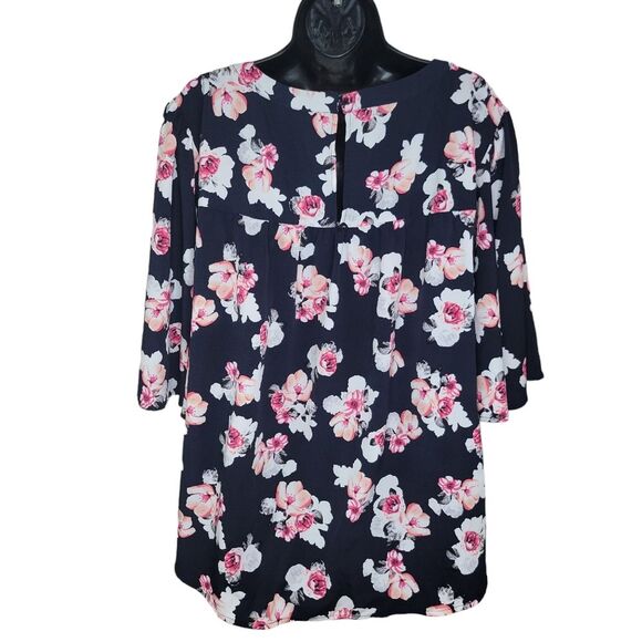 Lane Bryant Floral Flutter Sleeve Blouse Top Size 22 - Picture 2 of 7